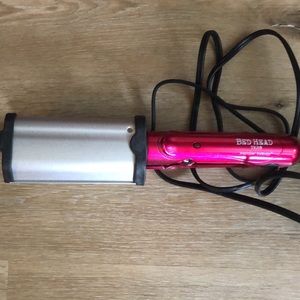 Tigi bedhead S wave hot tool.  Used a couple of times.   Not for me.
